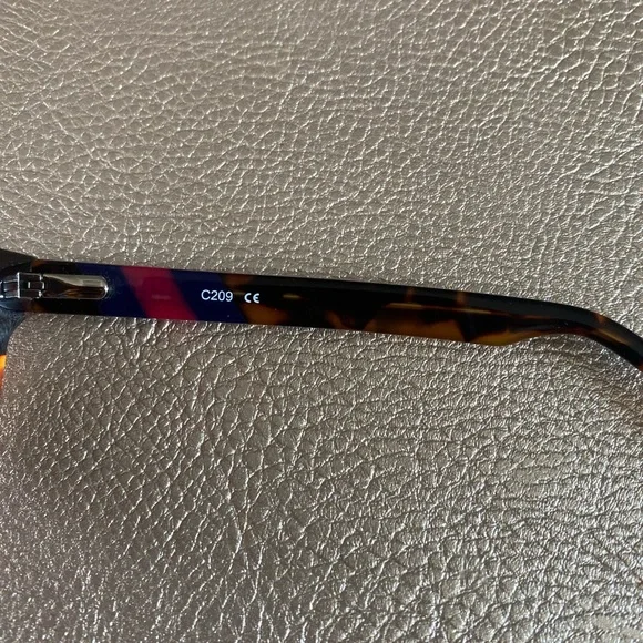 J. McLaughlin Brown Round-Frame Sunglasses - Picture 4 of 6